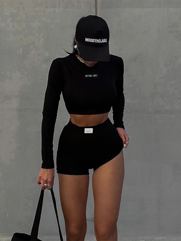 Women's knitted round neck long sleeve + shorts two-piece sets